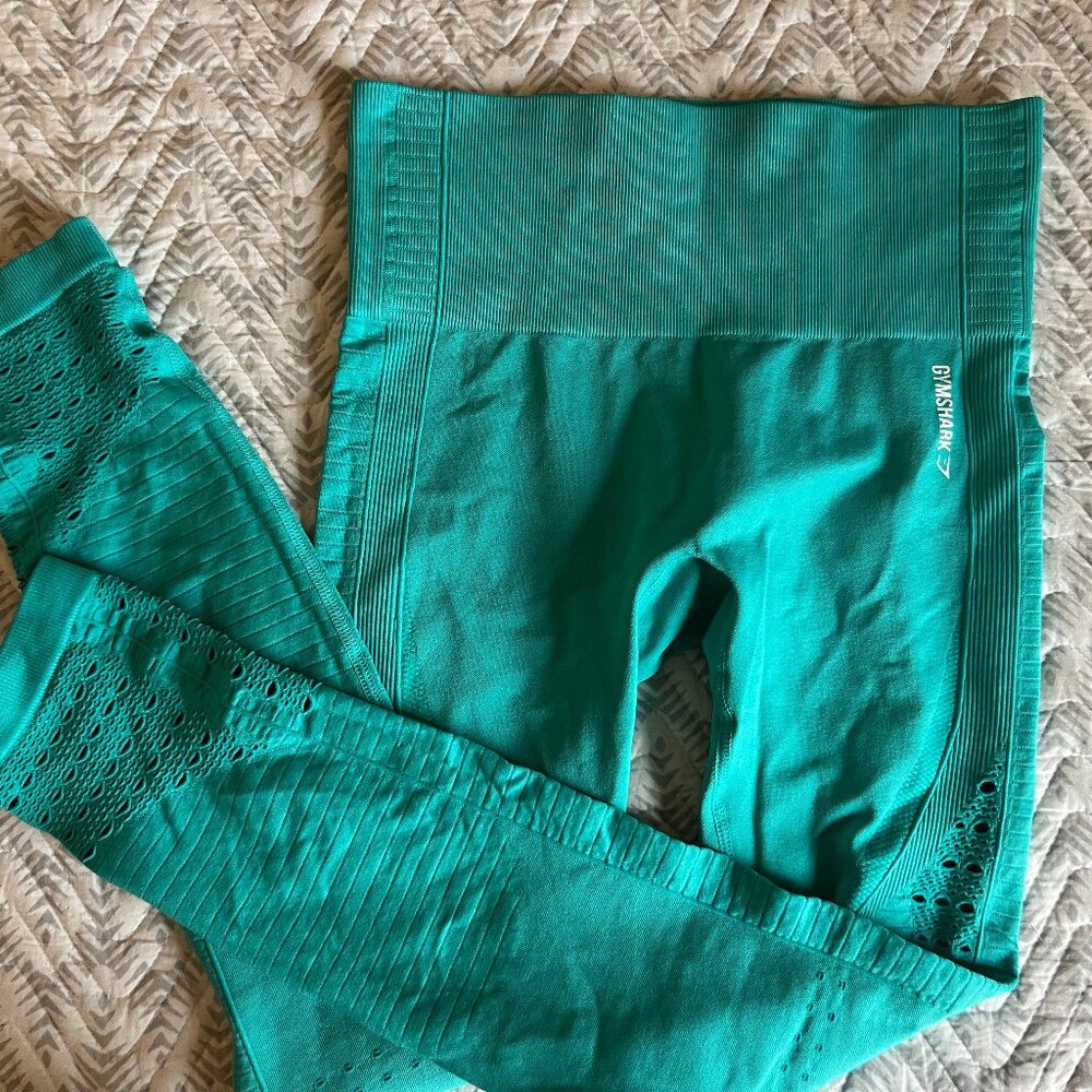 Gymshark leggings in blue size small